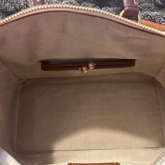 EUC Coach 1941 Rogue Satchel Pebble Leather Chalk/Brass - Picture 4 of 16